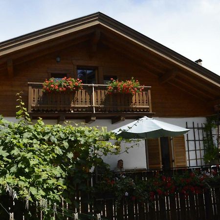 Hof Am Brunnen Apartment Cornaiano Bagian luar foto