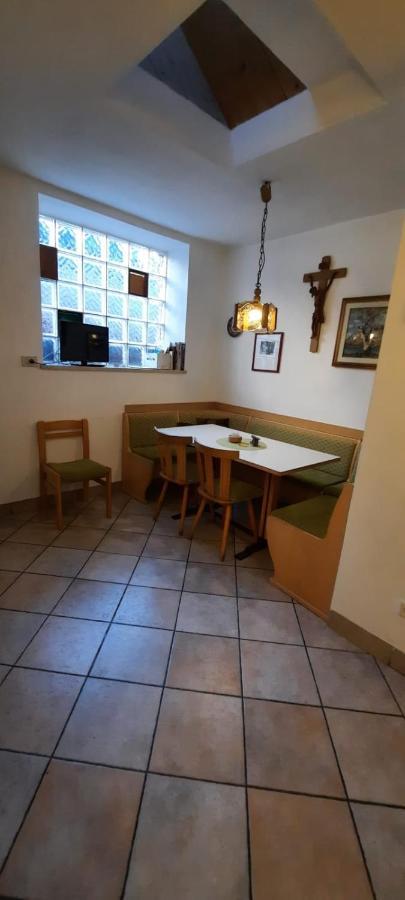 Hof Am Brunnen Apartment Cornaiano Bagian luar foto