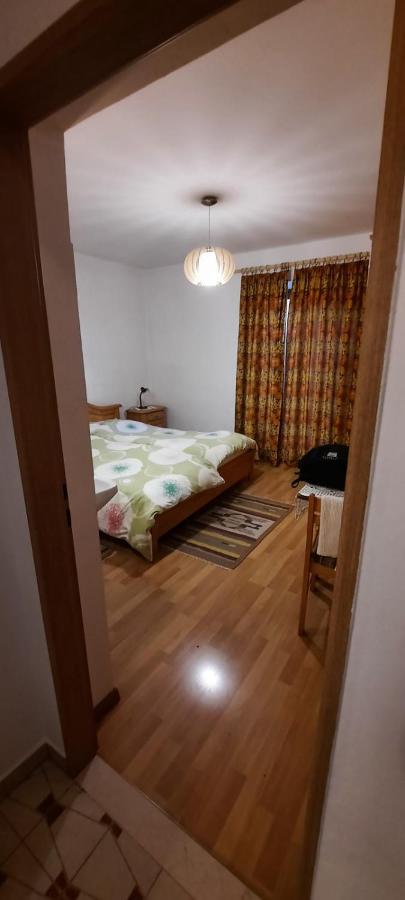 Hof Am Brunnen Apartment Cornaiano Bagian luar foto